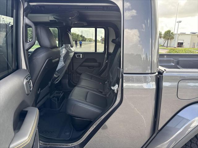 new 2025 Jeep Gladiator car, priced at $42,824