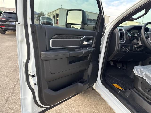 new 2024 Ram 3500 car, priced at $66,914