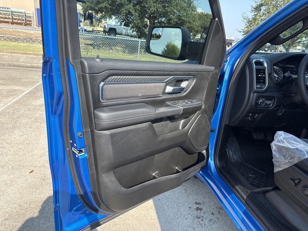new 2025 Ram 1500 car, priced at $41,806