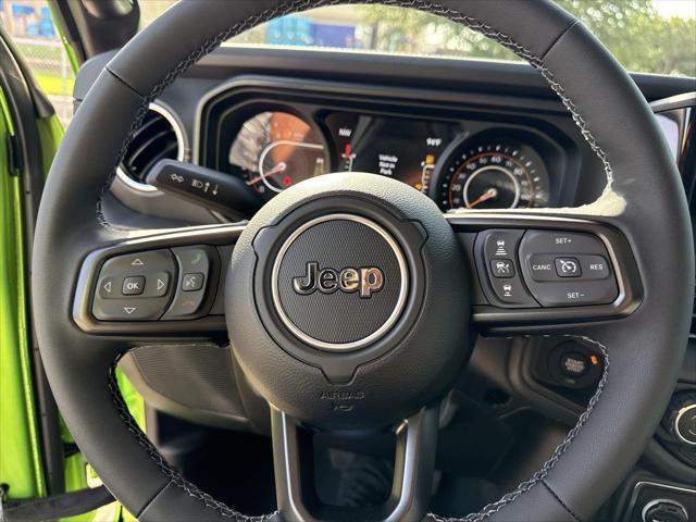 new 2025 Jeep Gladiator car, priced at $42,824