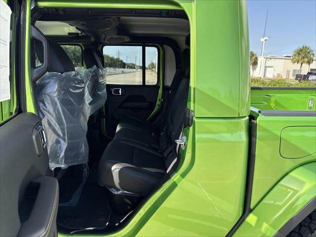 new 2025 Jeep Gladiator car, priced at $42,824