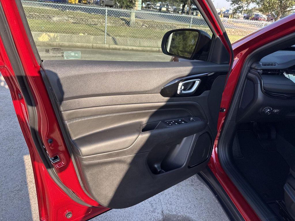 new 2026 Jeep Compass car, priced at $27,364