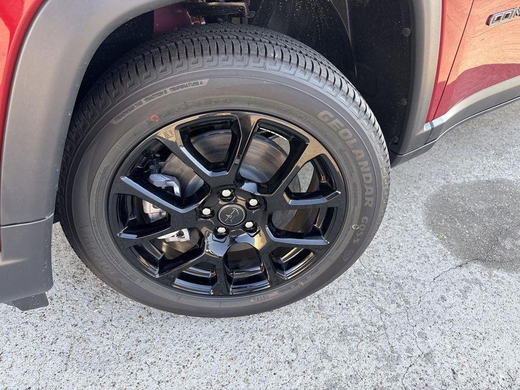 new 2026 Jeep Compass car, priced at $27,364