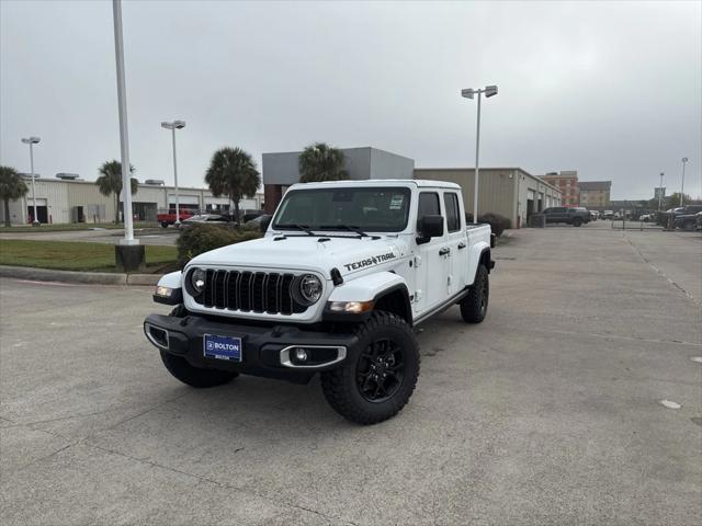 new 2025 Jeep Gladiator car, priced at $42,905