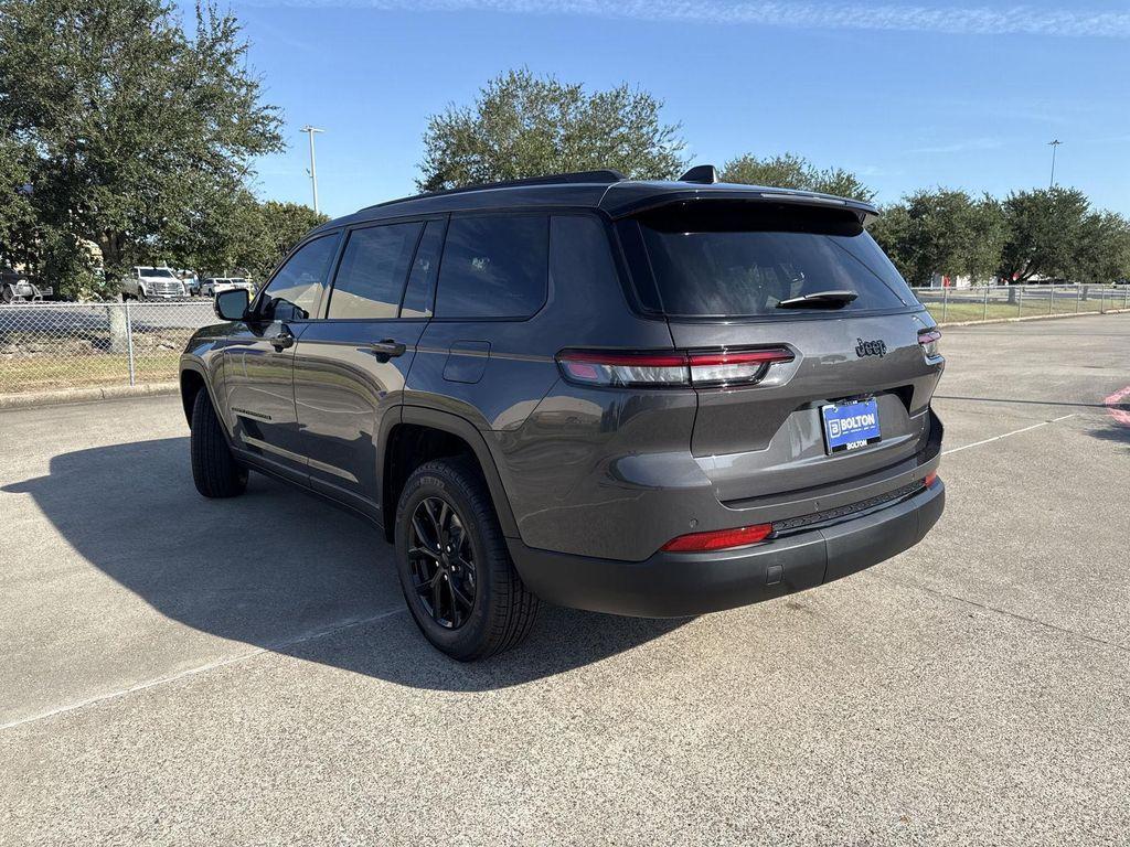new 2025 Jeep Grand Cherokee L car, priced at $39,476
