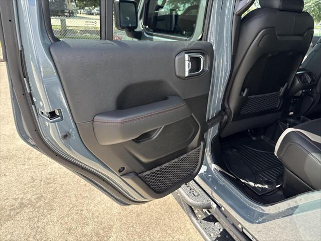 used 2024 Jeep Gladiator car, priced at $45,897