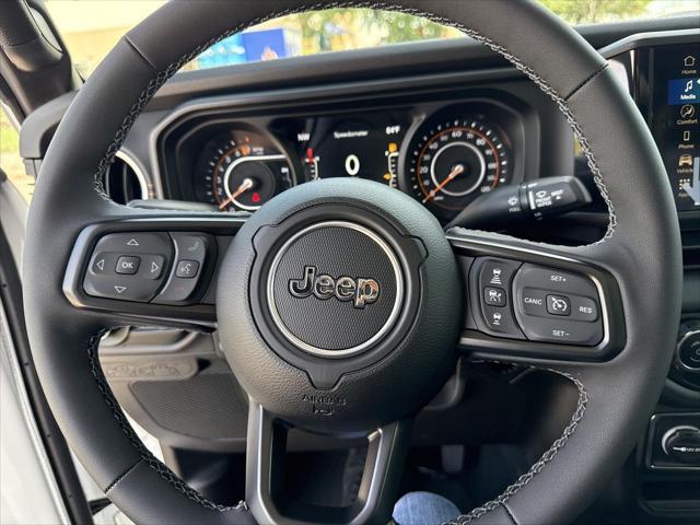 new 2025 Jeep Gladiator car, priced at $43,454