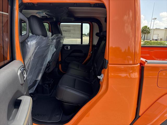 new 2025 Jeep Gladiator car, priced at $43,094