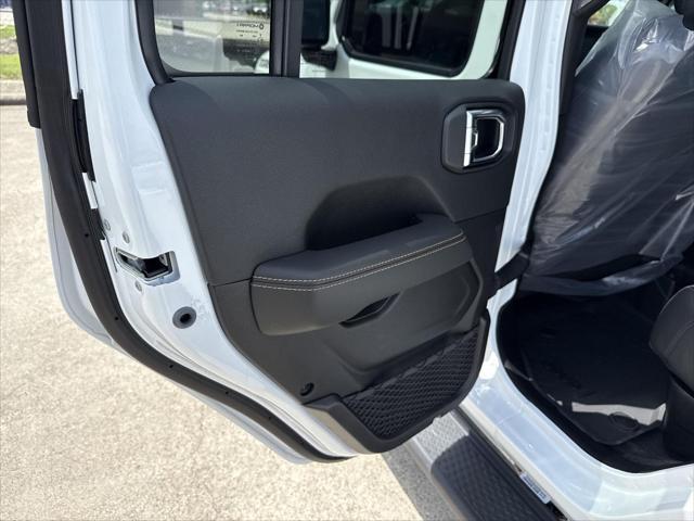 new 2025 Jeep Gladiator car, priced at $42,288