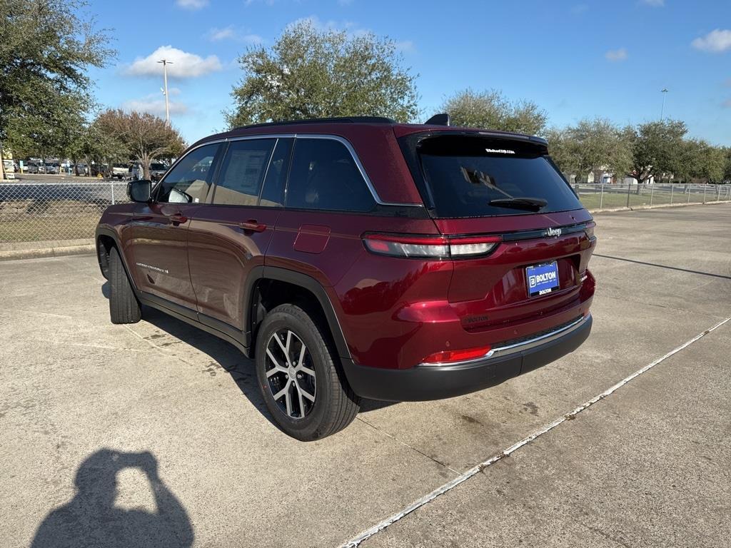 new 2025 Jeep Grand Cherokee car, priced at $37,226