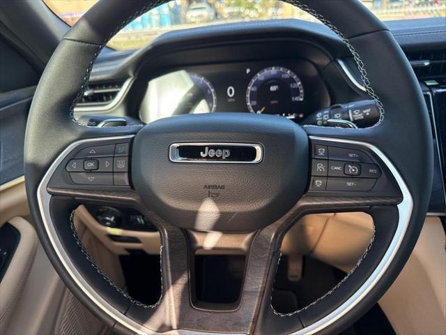 new 2025 Jeep Grand Cherokee car, priced at $37,576