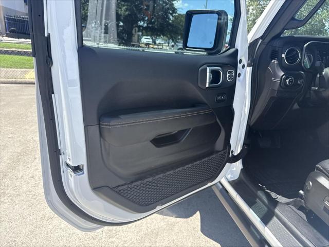 used 2024 Jeep Gladiator car, priced at $44,555