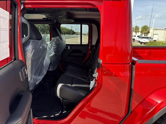 new 2025 Jeep Gladiator car, priced at $42,824