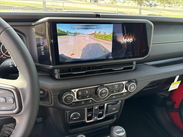 new 2025 Jeep Gladiator car, priced at $42,824