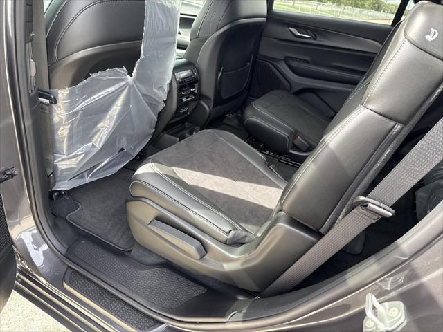 new 2025 Jeep Grand Cherokee L car, priced at $37,776
