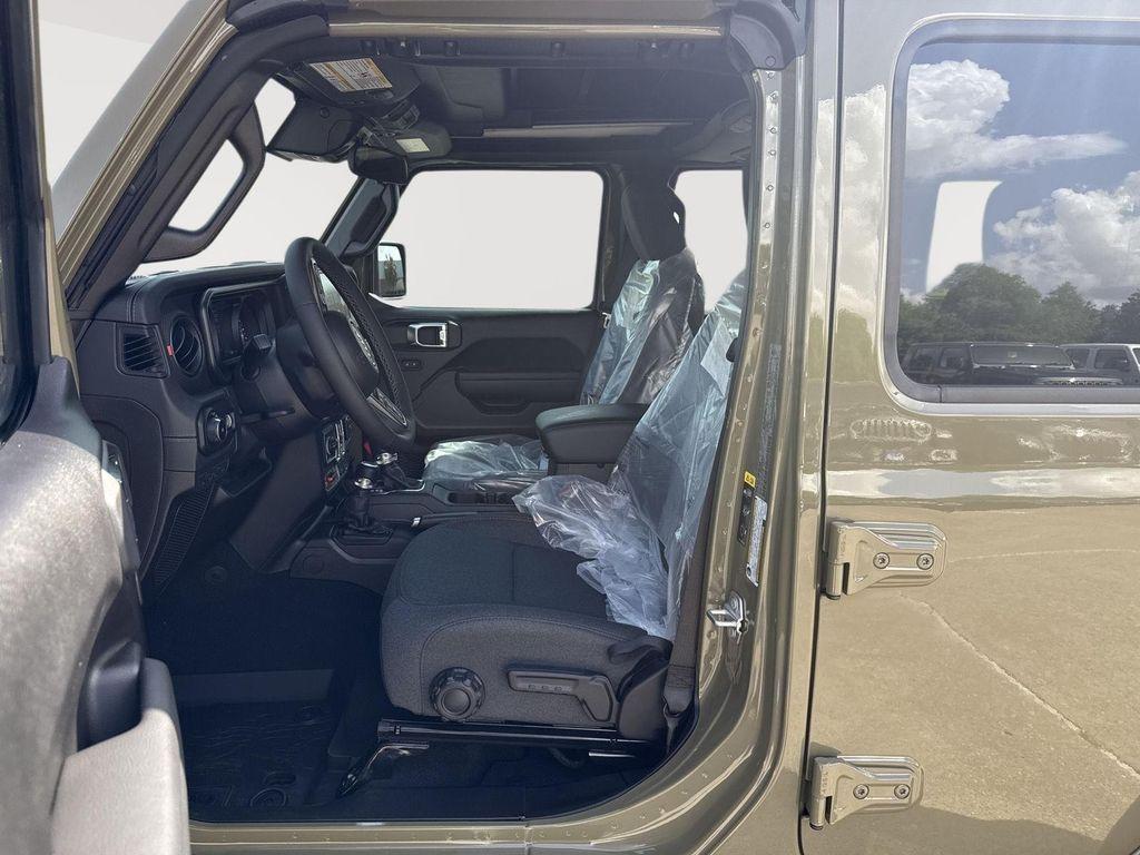 new 2025 Jeep Wrangler car, priced at $52,199