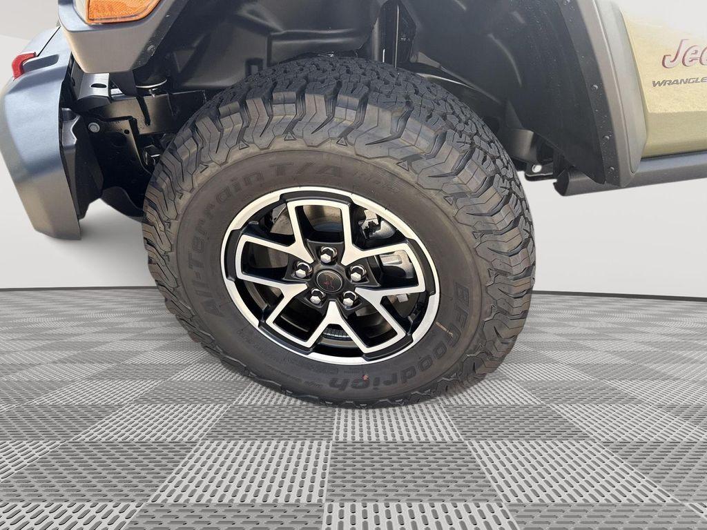 new 2025 Jeep Wrangler car, priced at $52,199