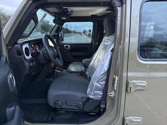 new 2025 Jeep Wrangler car, priced at $39,367