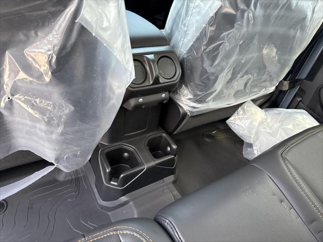 new 2025 Jeep Gladiator car, priced at $42,824