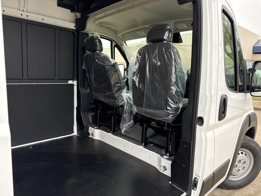 new 2025 Ram ProMaster 2500 car, priced at $46,525