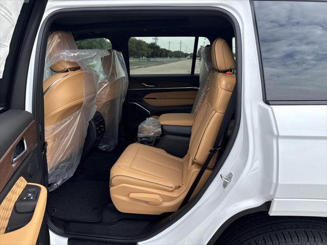 new 2025 Jeep Grand Cherokee L car, priced at $55,642