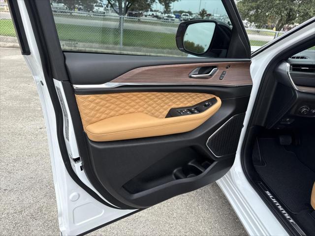 new 2025 Jeep Grand Cherokee L car, priced at $55,642