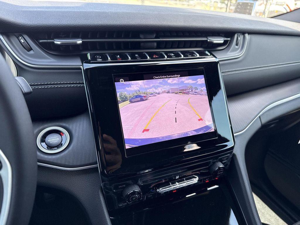 new 2025 Jeep Grand Cherokee L car, priced at $34,382