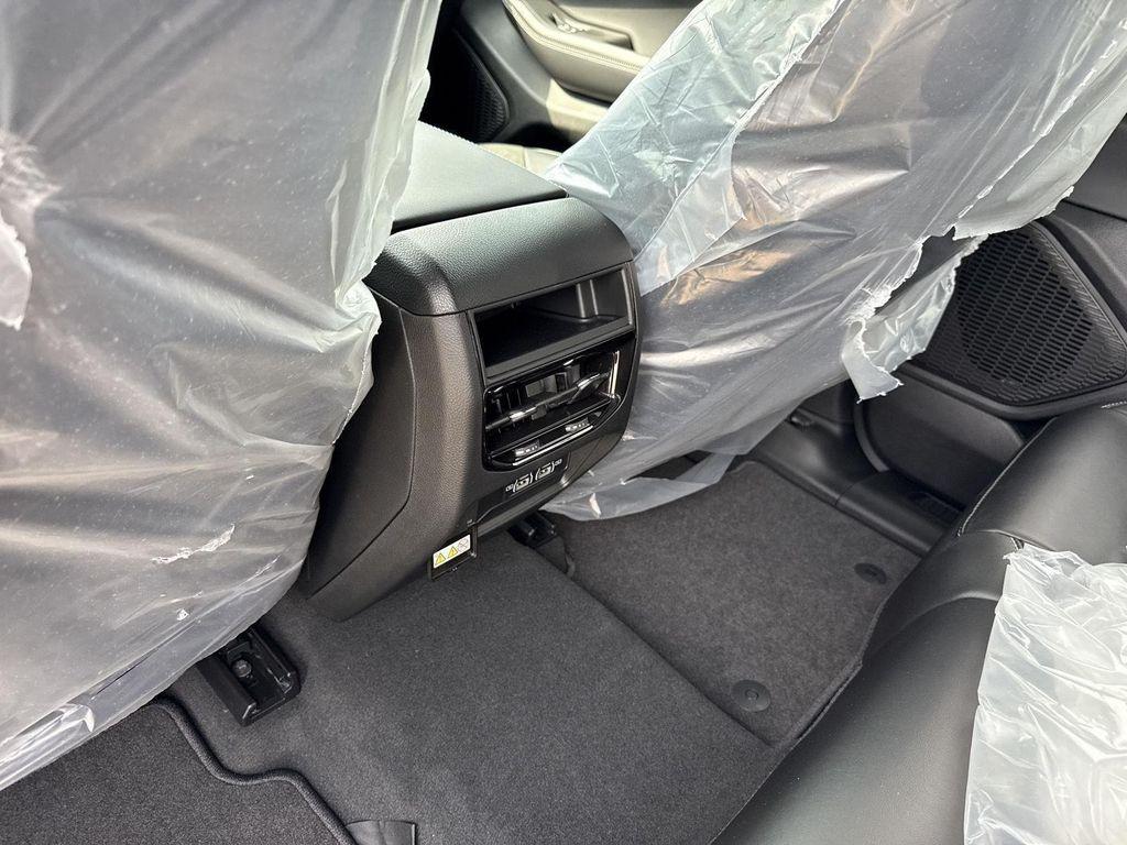 new 2025 Jeep Grand Cherokee car, priced at $40,226