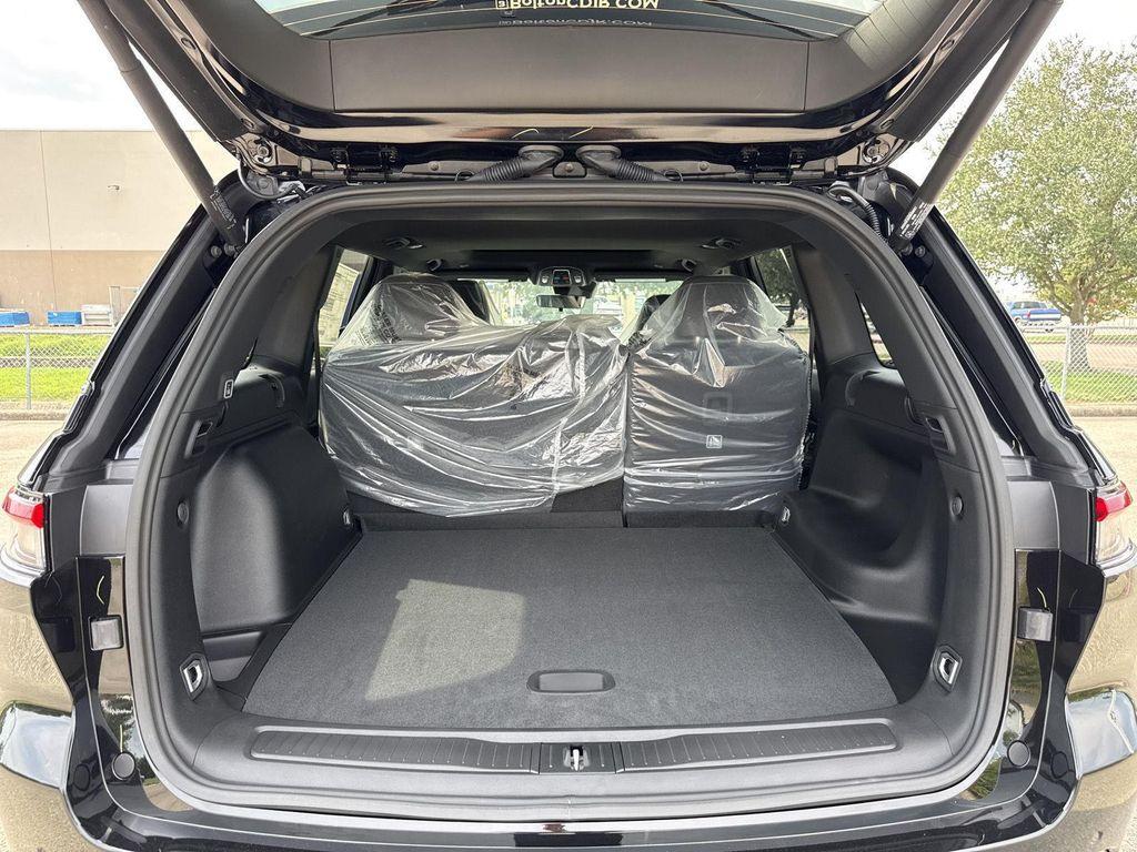new 2025 Jeep Grand Cherokee car, priced at $39,726