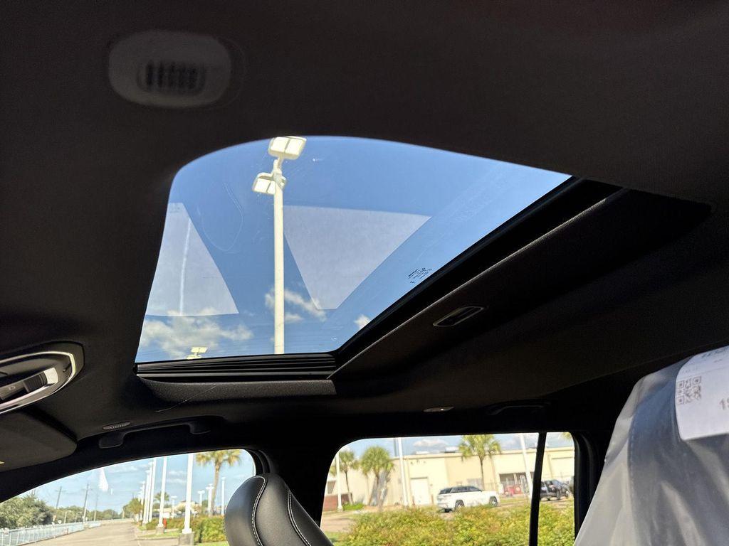 new 2025 Jeep Grand Cherokee L car, priced at $41,436