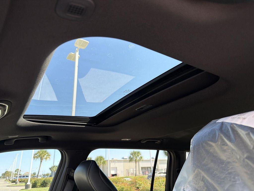 new 2025 Jeep Grand Cherokee L car, priced at $40,956