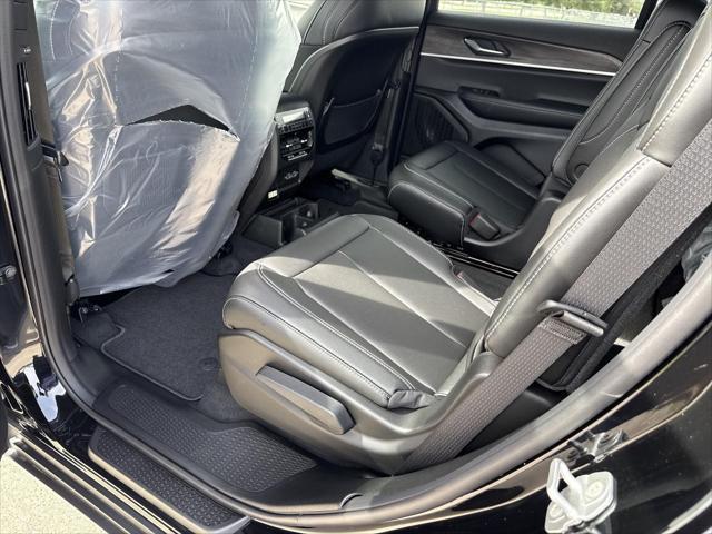 new 2025 Jeep Grand Cherokee L car, priced at $44,191
