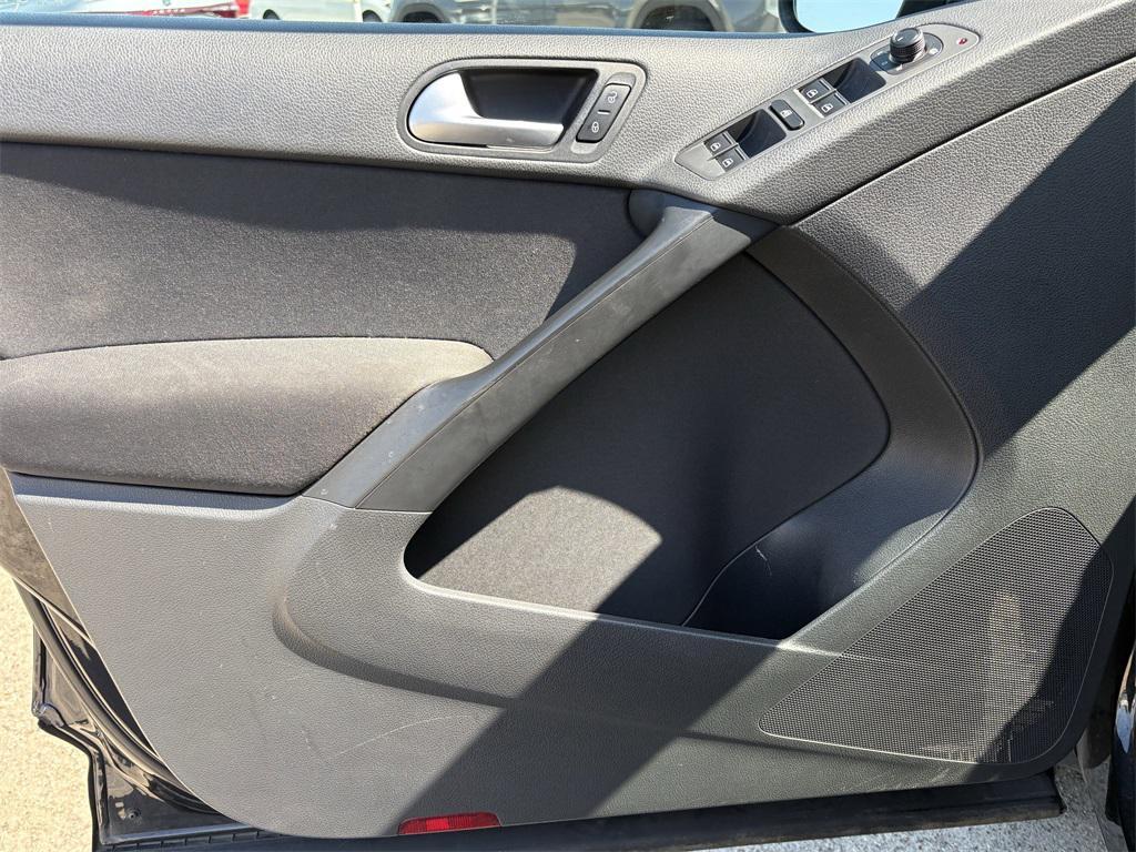 used 2017 Volkswagen Tiguan Limited car, priced at $9,816