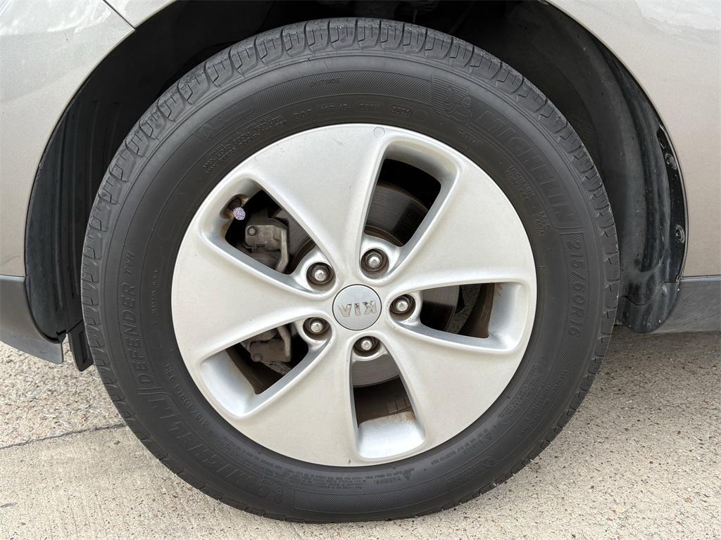 used 2016 Kia Soul car, priced at $8,251