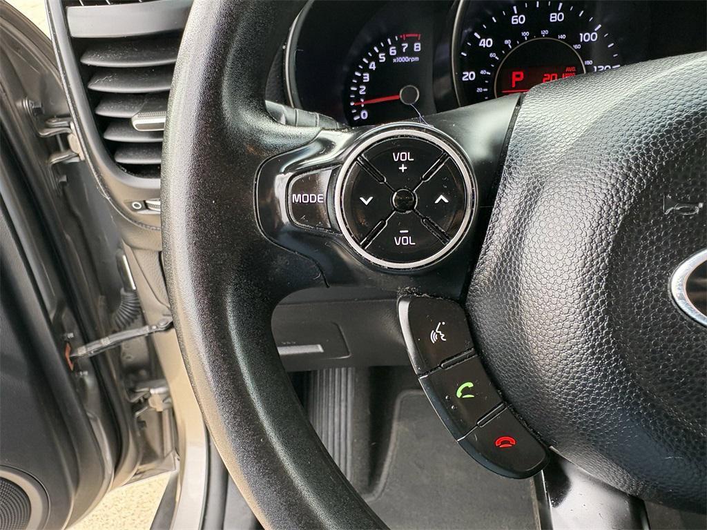 used 2016 Kia Soul car, priced at $8,251