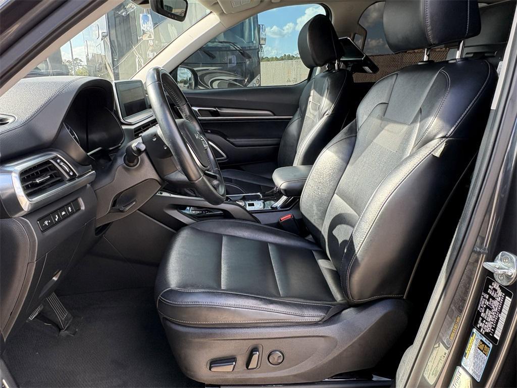 used 2022 Kia Telluride car, priced at $27,699