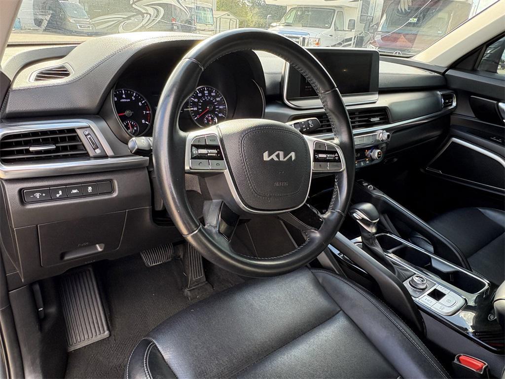 used 2022 Kia Telluride car, priced at $27,699