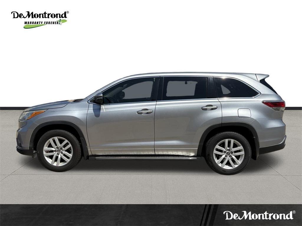 used 2016 Toyota Highlander car, priced at $15,197