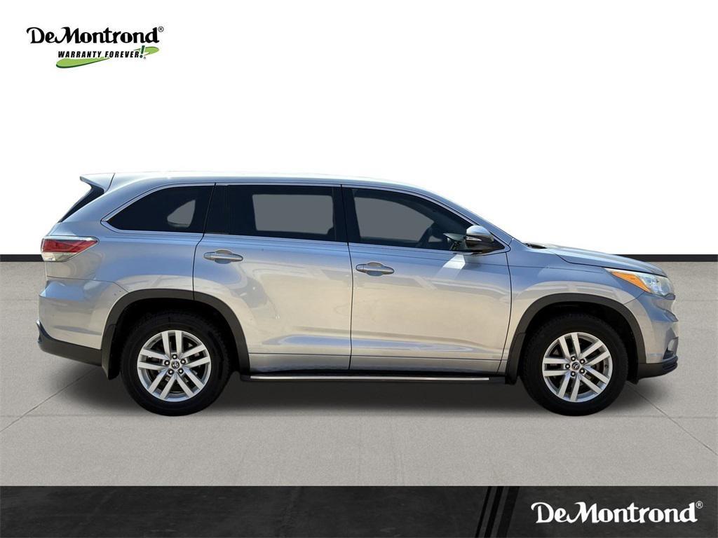 used 2016 Toyota Highlander car, priced at $15,197