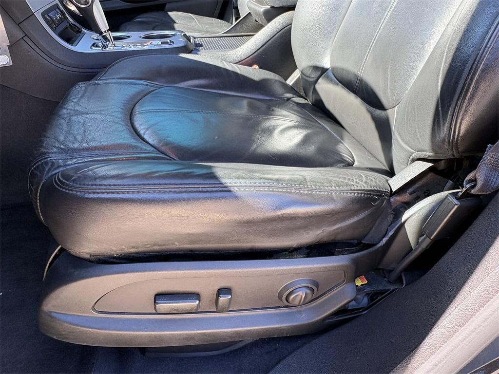 used 2012 GMC Acadia car, priced at $5,852