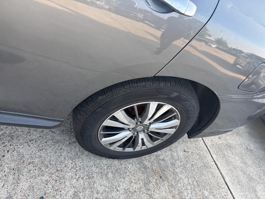 used 2019 Nissan Pathfinder car, priced at $12,199