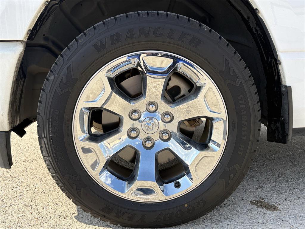 used 2022 Ram 1500 car, priced at $27,699