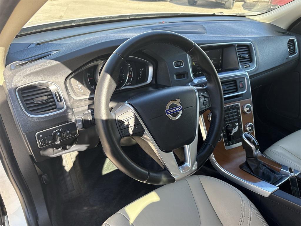 used 2016 Volvo S60 Inscription car, priced at $11,965