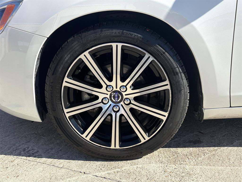 used 2016 Volvo S60 Inscription car, priced at $11,965