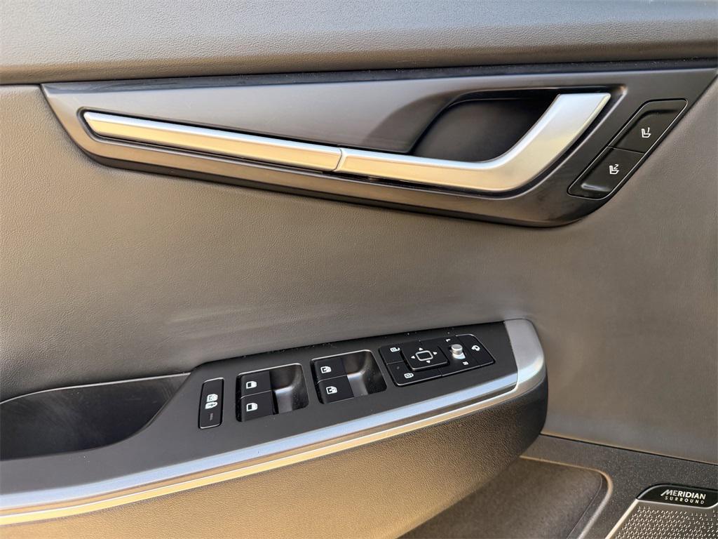 used 2023 Kia EV6 car, priced at $25,282