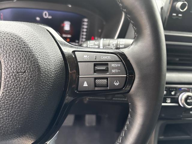 used 2024 Honda Pilot car, priced at $46,299