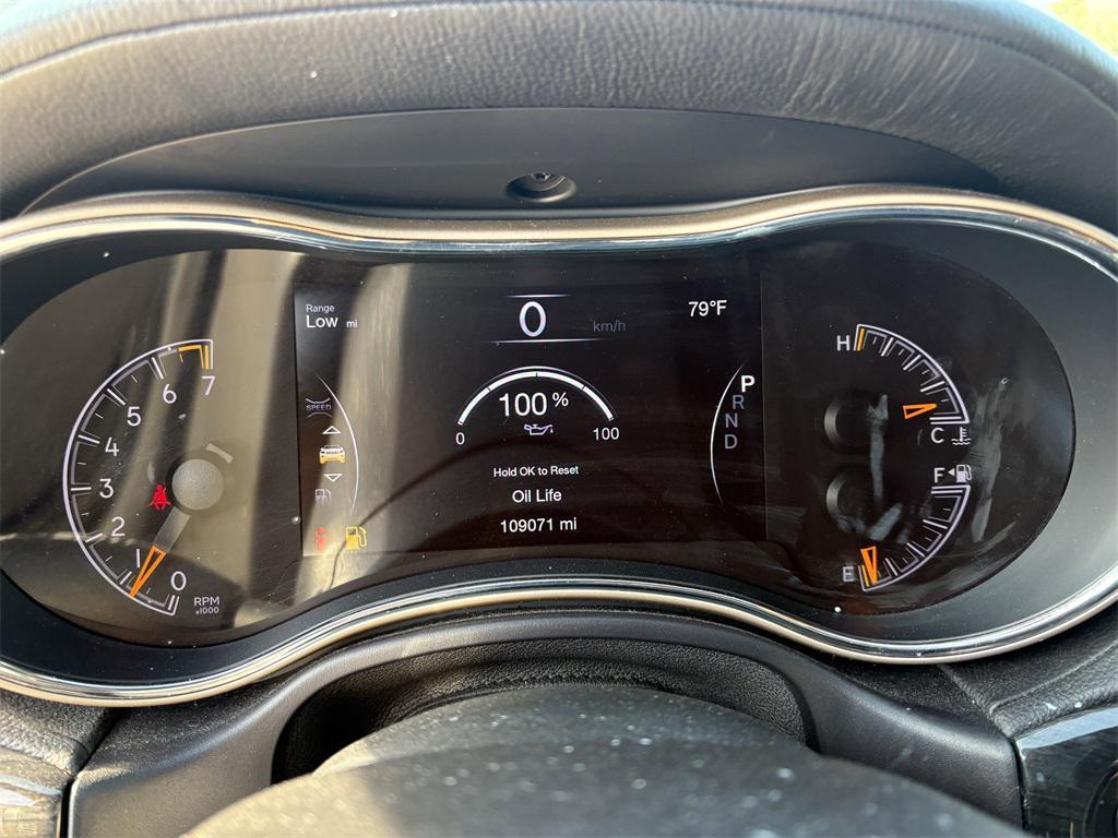 used 2017 Jeep Grand Cherokee car, priced at $15,799