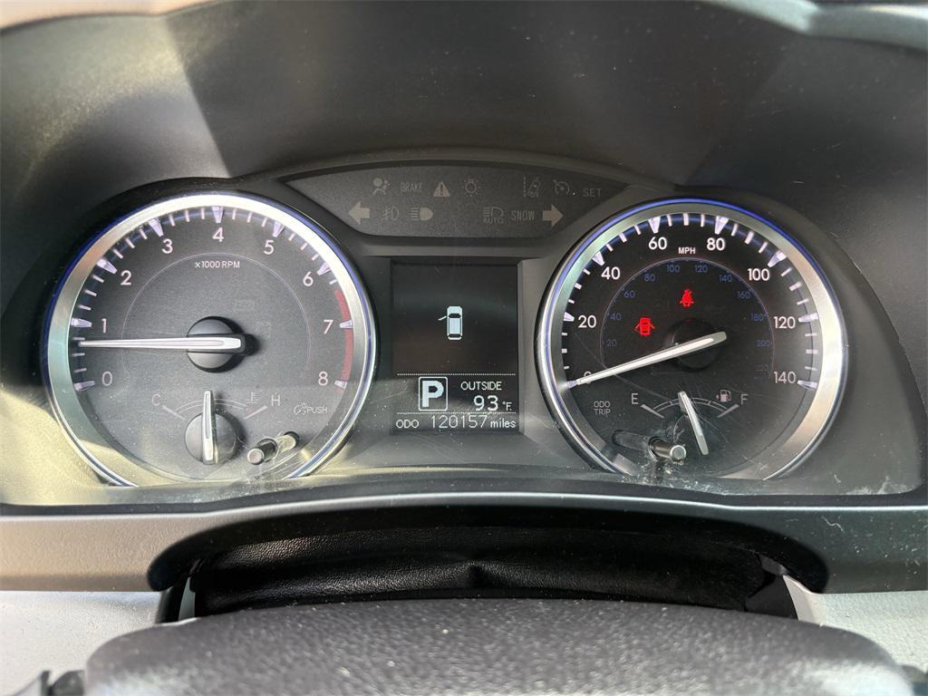 used 2016 Toyota Highlander car, priced at $15,499