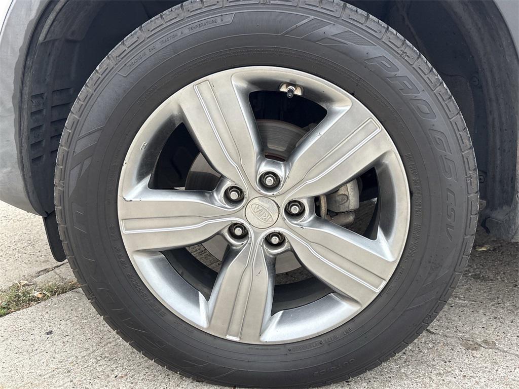 used 2013 Kia Sorento car, priced at $8,855