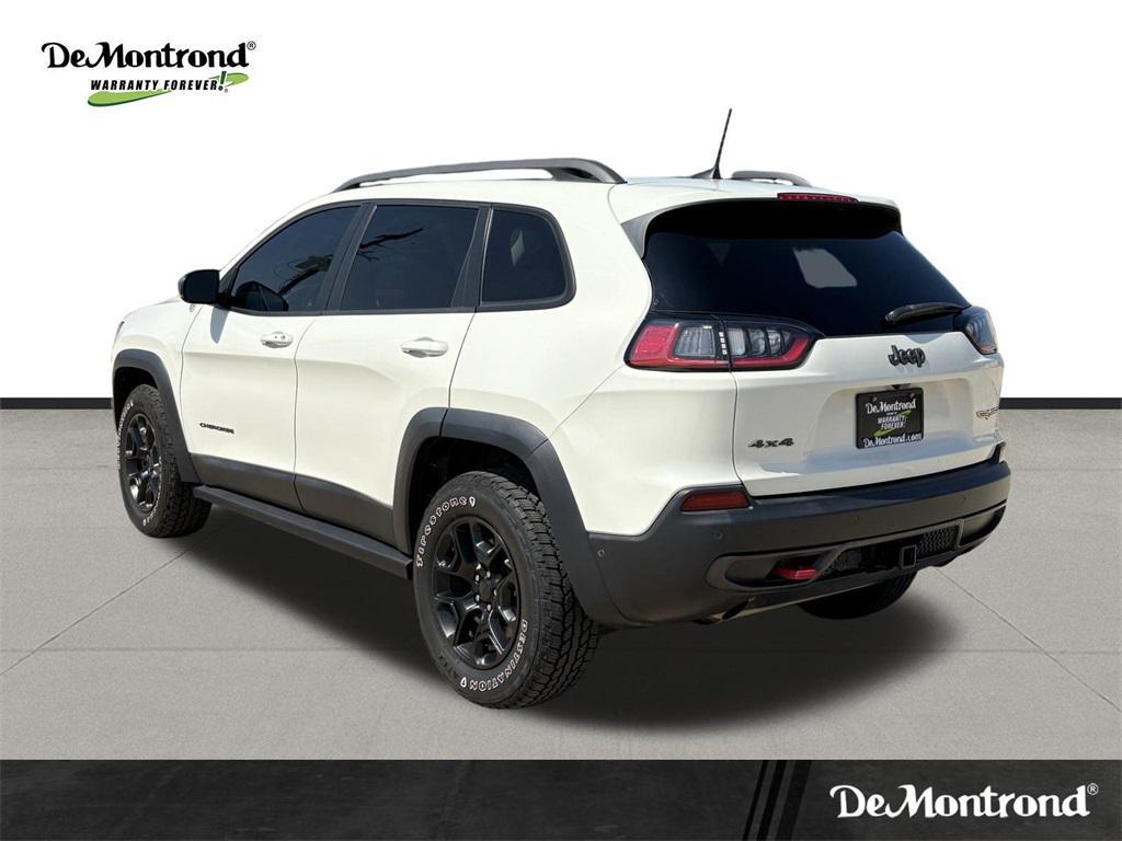 used 2019 Jeep Cherokee car, priced at $16,998